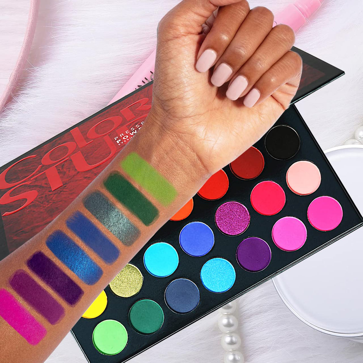 35 Shades Matte and Shimmers Eyeshadow Palette L202420