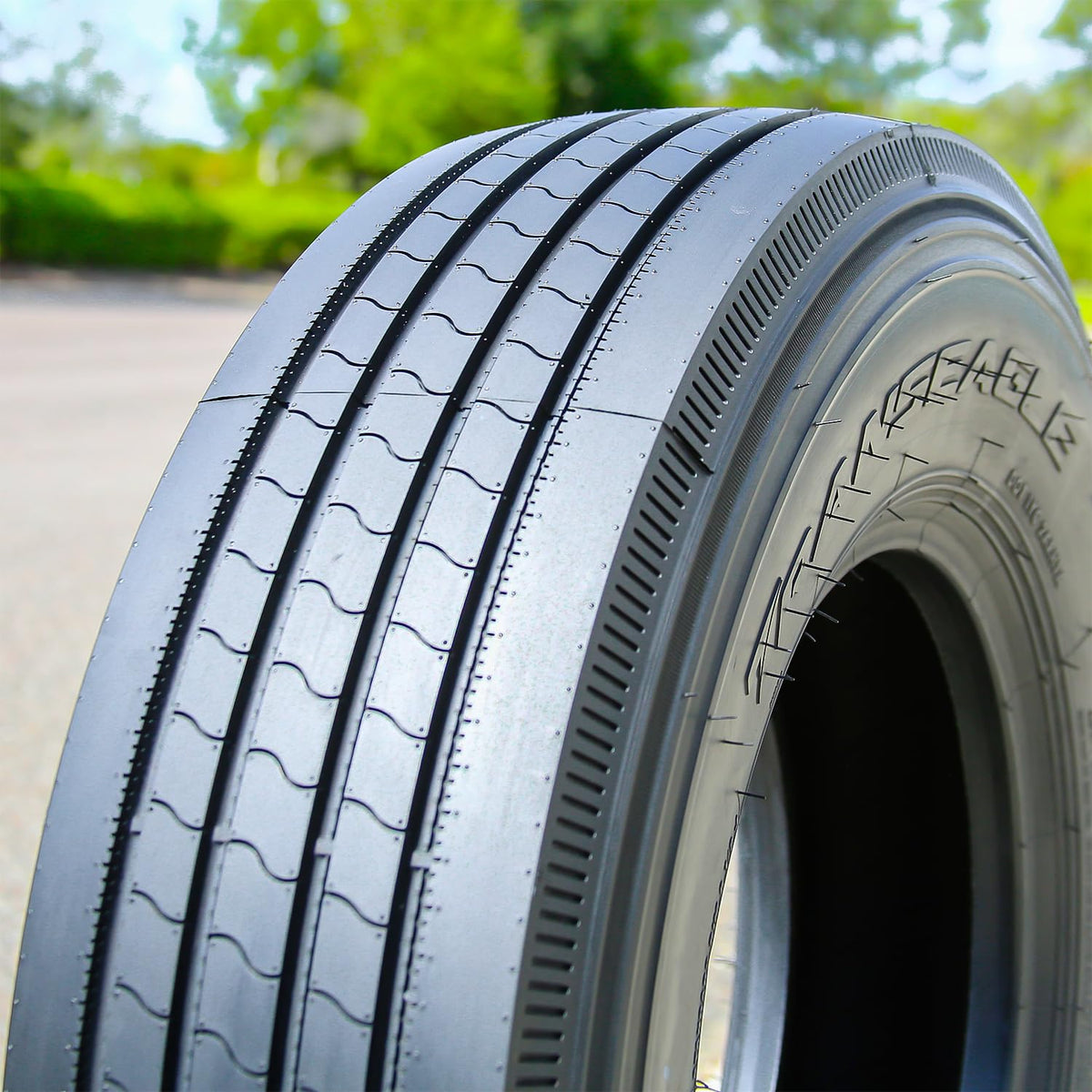 4 x ST205/75R15 All Season Tires J485951