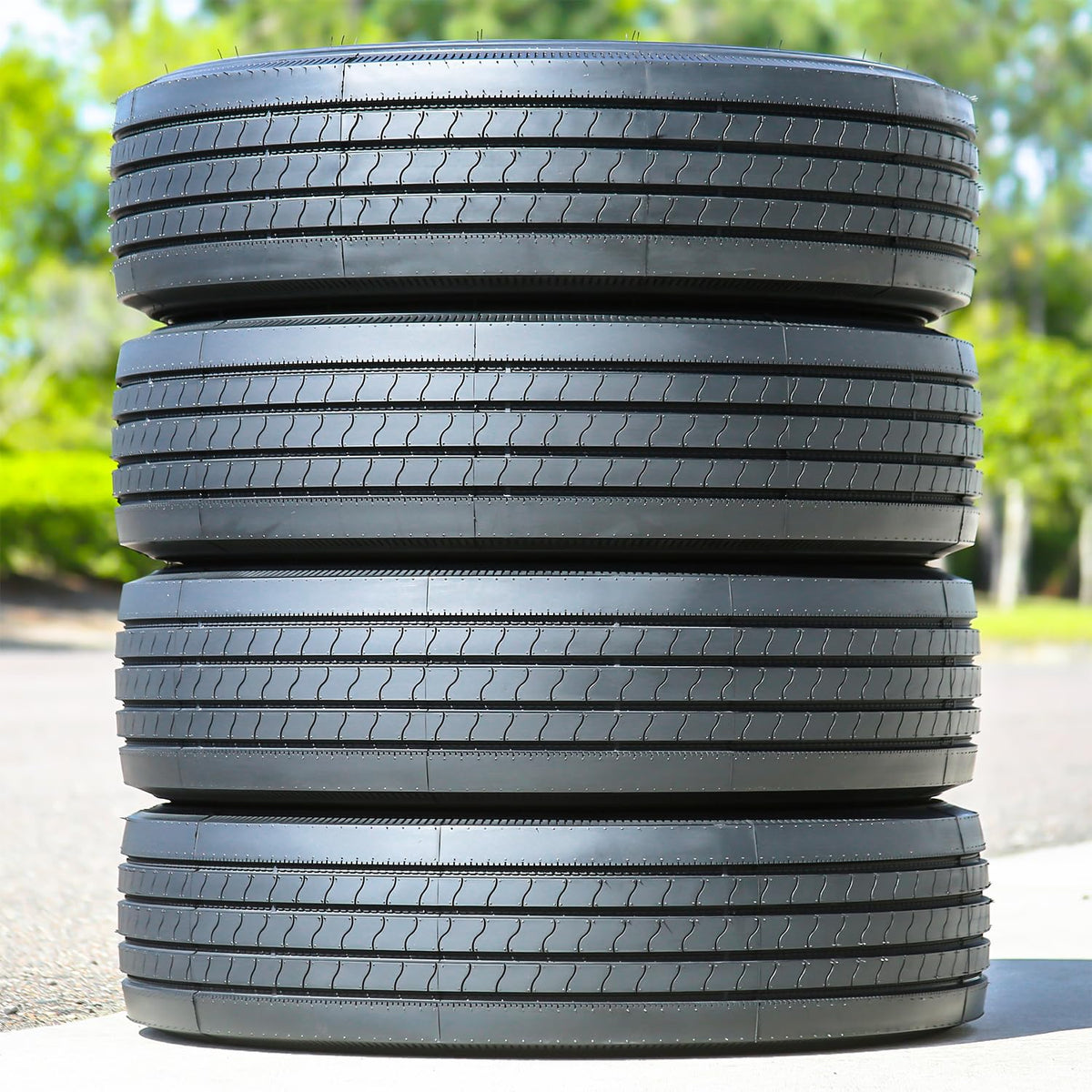 4 x ST205/75R15 All Season Tires J485951